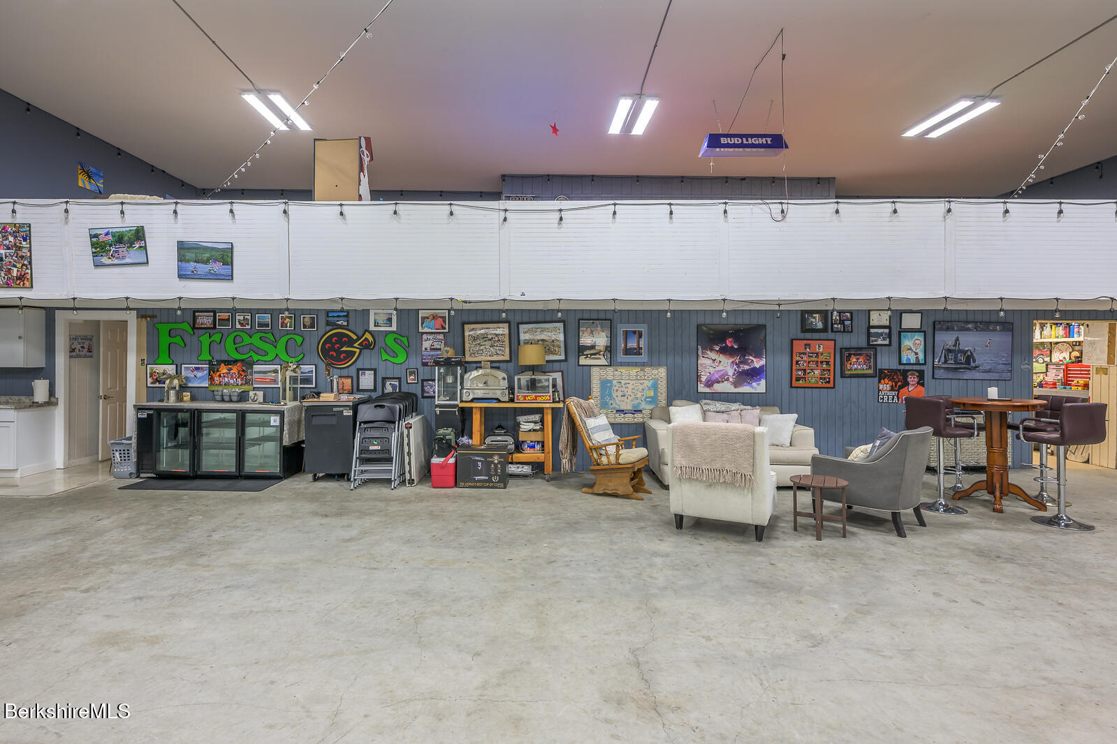 140 Hancock Road Pittsfield, MA 01201 - Photo 32 of 41 Screen - 140 Hancock Rd Pittsfield MA 01