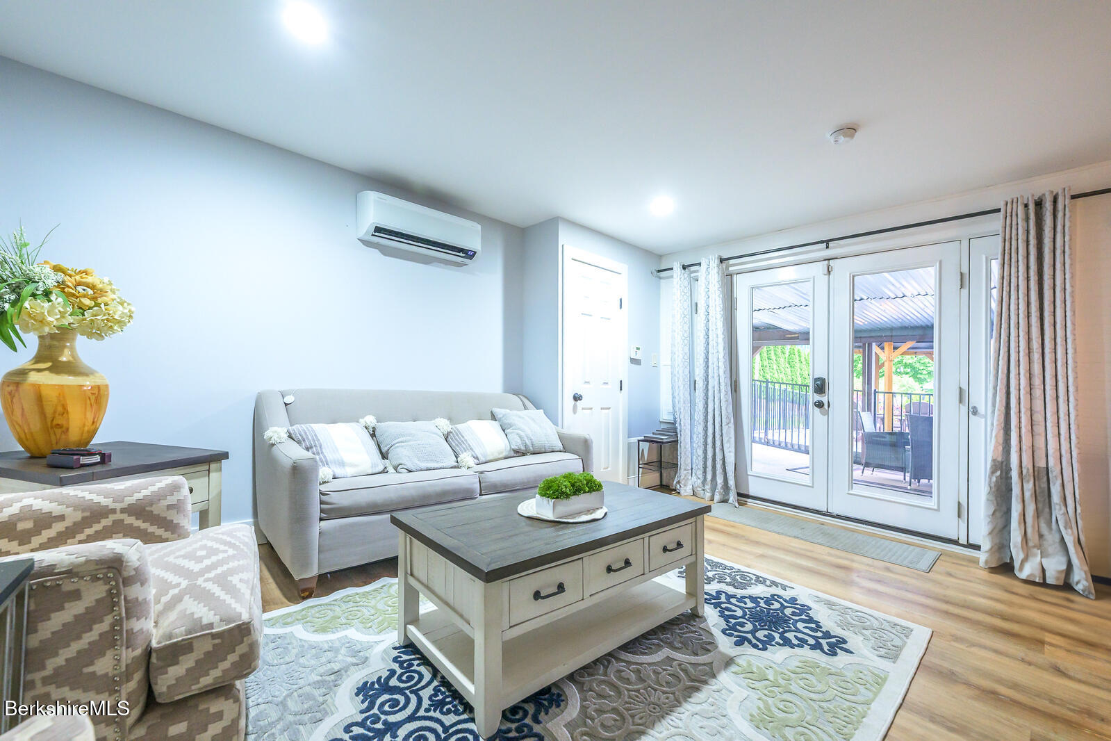 140 Hancock Road Pittsfield, MA 01201 - Photo 36 of 41 Screen - 140 Hancock Rd Pittsfield MA 01