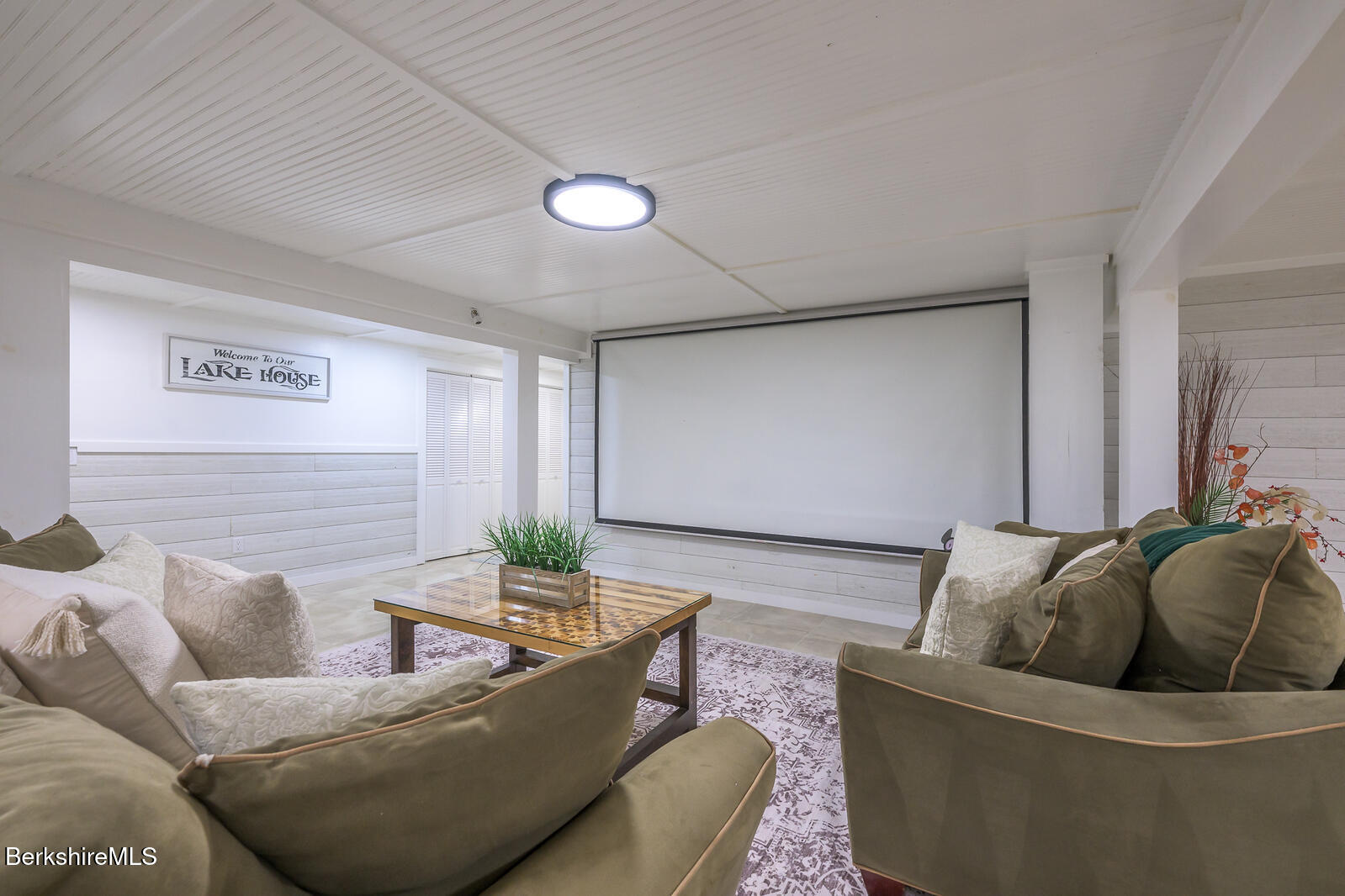 140 Hancock Road Pittsfield, MA 01201 - Photo 38 of 41 Screen - 140 Hancock Rd Pittsfield MA 01