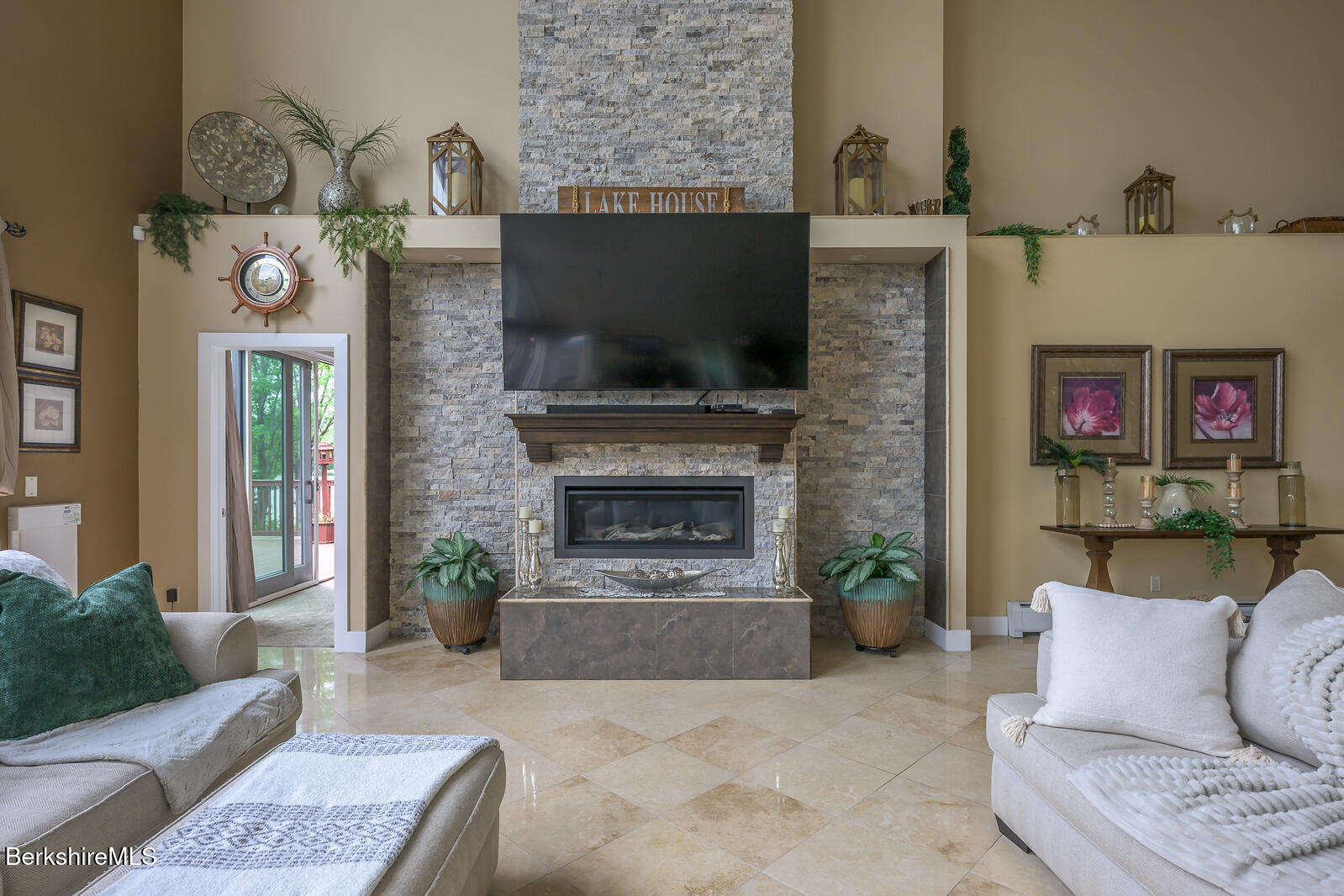 140 Hancock Road Pittsfield, MA 01201 - Photo 5 of 41 Fire place