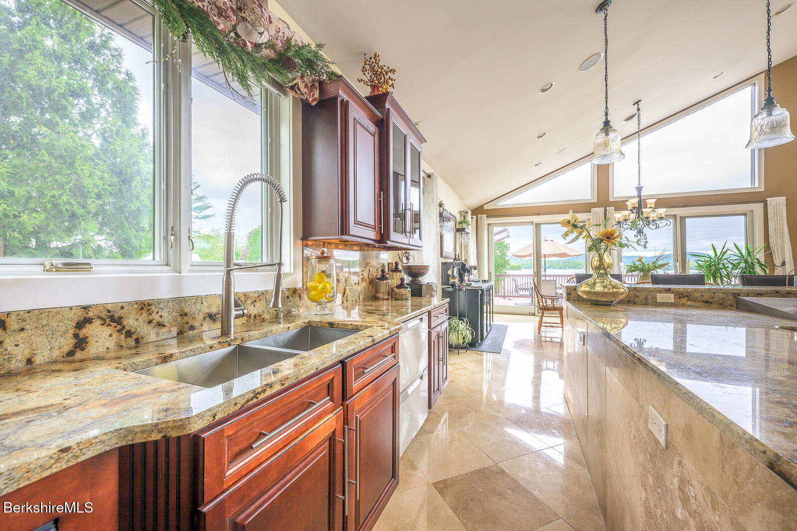 140 Hancock Road Pittsfield, MA 01201 - Photo 7 of 41 kitchen