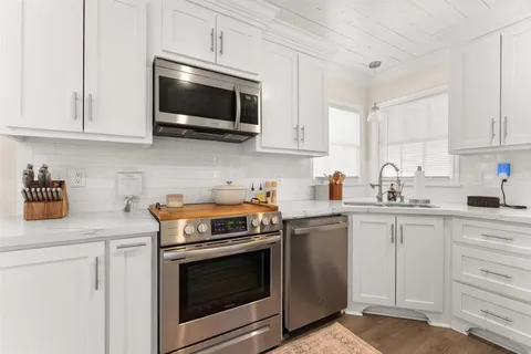 $239,000 | 417 East School Street, Lake Charles, LA 70605