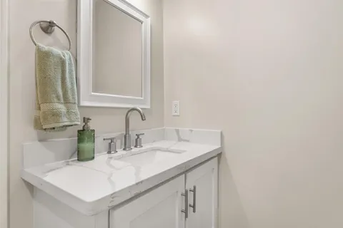 $239,000 | 417 East School Street, Lake Charles, LA 70605