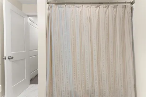 $239,000 | 417 East School Street, Lake Charles, LA 70605