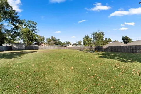 $239,000 | 417 East School Street, Lake Charles, LA 70605