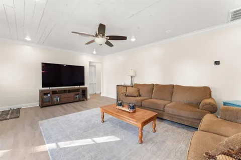 $239,000 | 417 East School Street, Lake Charles, LA 70605