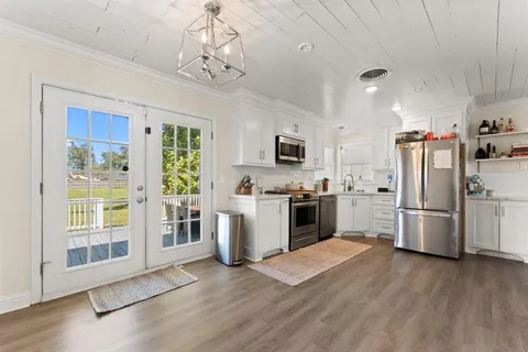 $239,000 | 417 East School Street, Lake Charles, LA 70605