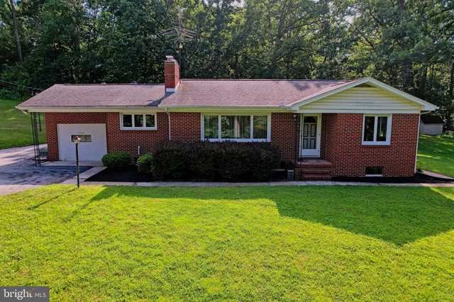 $399,000 | 17026 Eylers Valley Road, Sabillasville, MD 21780