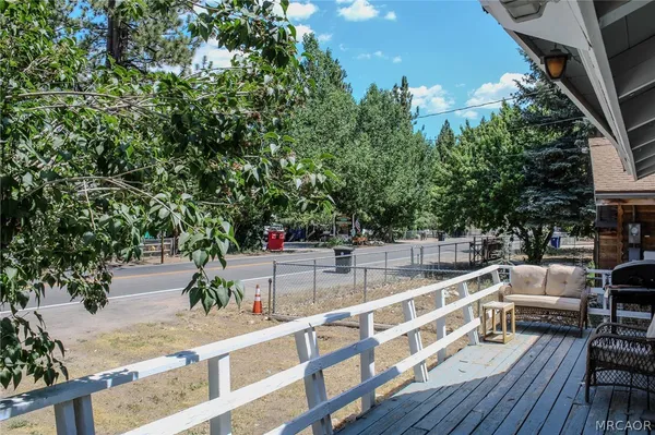 $1,500 | 945 Greenway Drive, Big Bear City, CA 92314