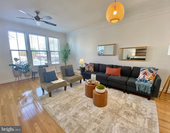 $425,000 | 4505 Potomac Highlands Circle, Triangle, VA 22172