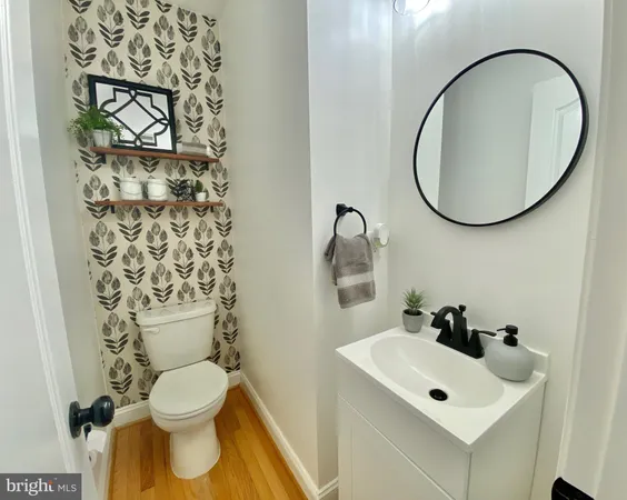 $425,000 | 4505 Potomac Highlands Circle, Triangle, VA 22172