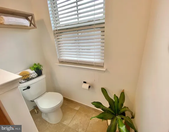 $425,000 | 4505 Potomac Highlands Circle, Triangle, VA 22172