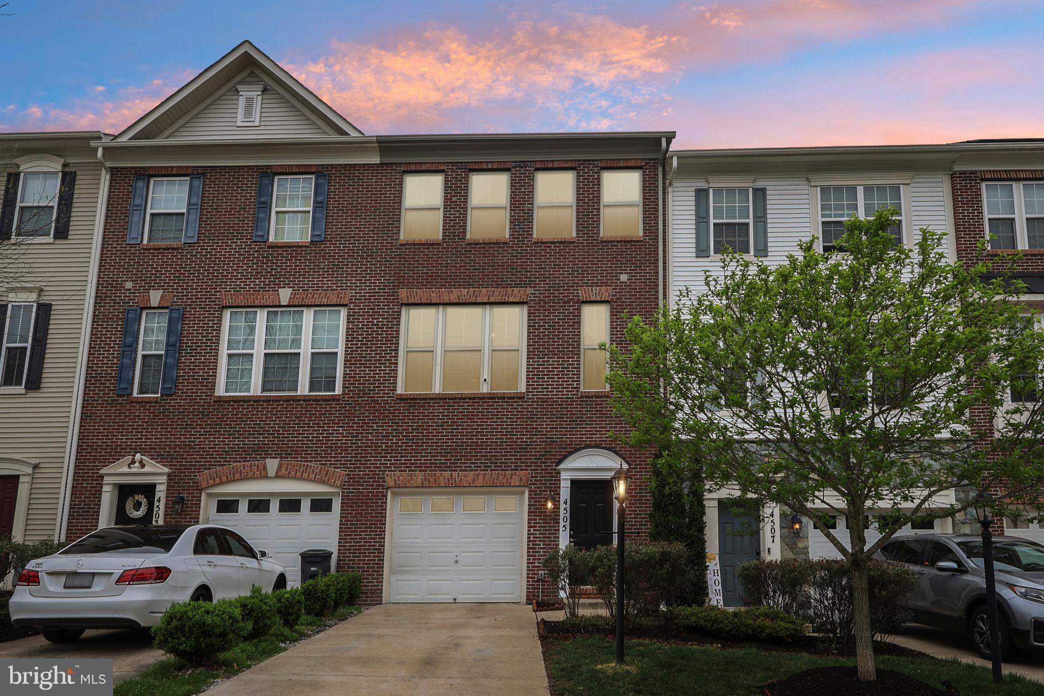 4505 Potomac Highlands Circle Triangle, VA 22172 - Photo 6 of 65 a front view of a house with garden