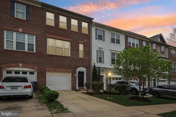 $425,000 | 4505 Potomac Highlands Circle, Triangle, VA 22172