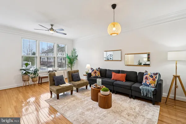 $425,000 | 4505 Potomac Highlands Circle, Triangle, VA 22172