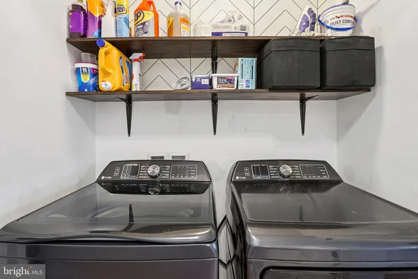 $425,000 | 4505 Potomac Highlands Circle, Triangle, VA 22172