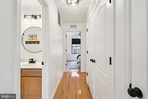 $425,000 | 4505 Potomac Highlands Circle, Triangle, VA 22172