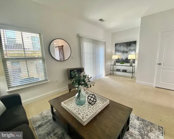 $425,000 | 4505 Potomac Highlands Circle, Triangle, VA 22172