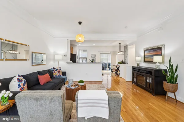 $425,000 | 4505 Potomac Highlands Circle, Triangle, VA 22172