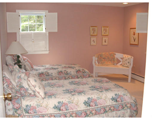 1 West Ridge Drive Sharon, MA 02067 - Photo 10 of 17 Gallery Image 10