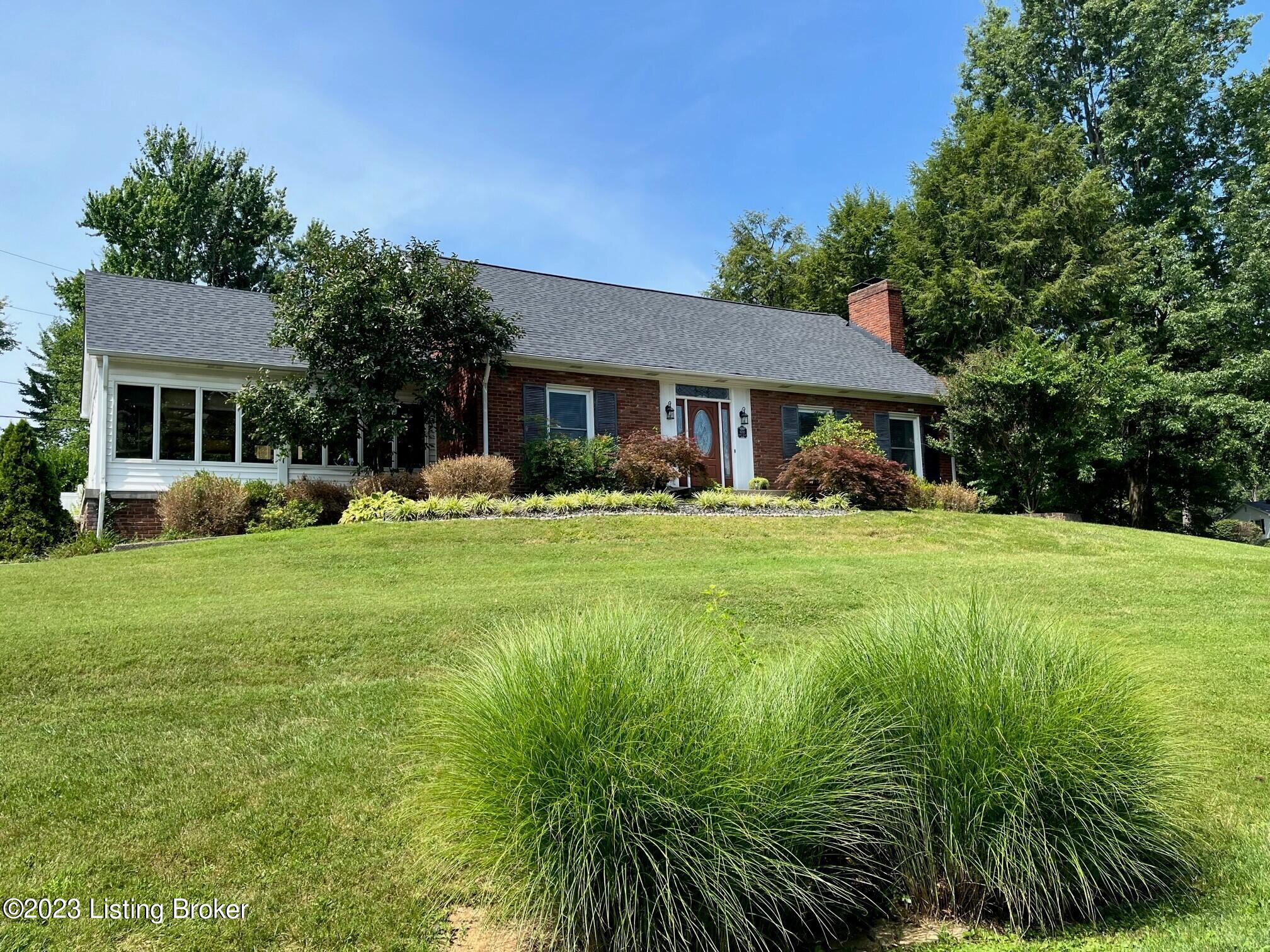 6700 Downs Branch Road Louisville, KY 40228 - Photo 1 of 42 Downs Branch front