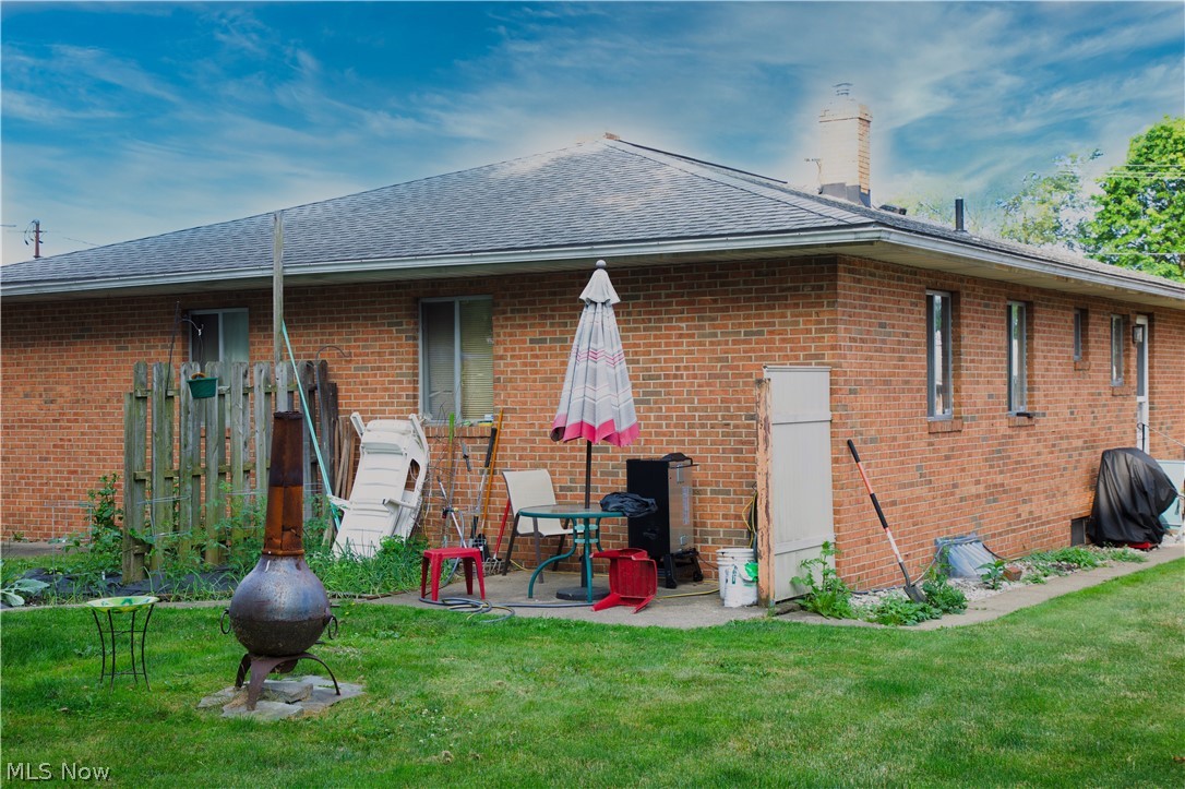 593-595 Baldwin Road Akron, OH 44312 - Photo 6 of 15