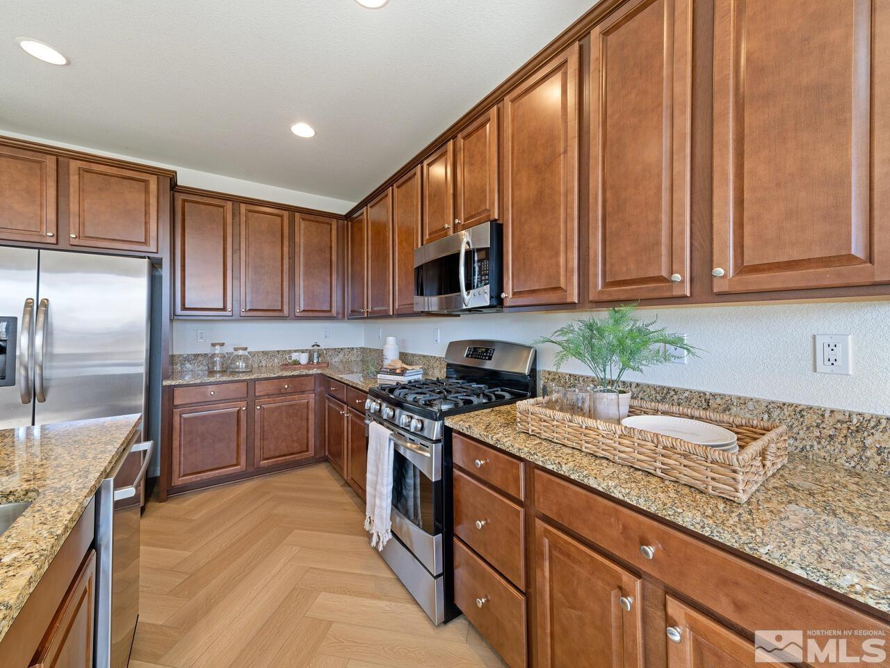 2825 Peavine Creek Road Reno, NV 89523 - Photo 17 of 39 Photo 17