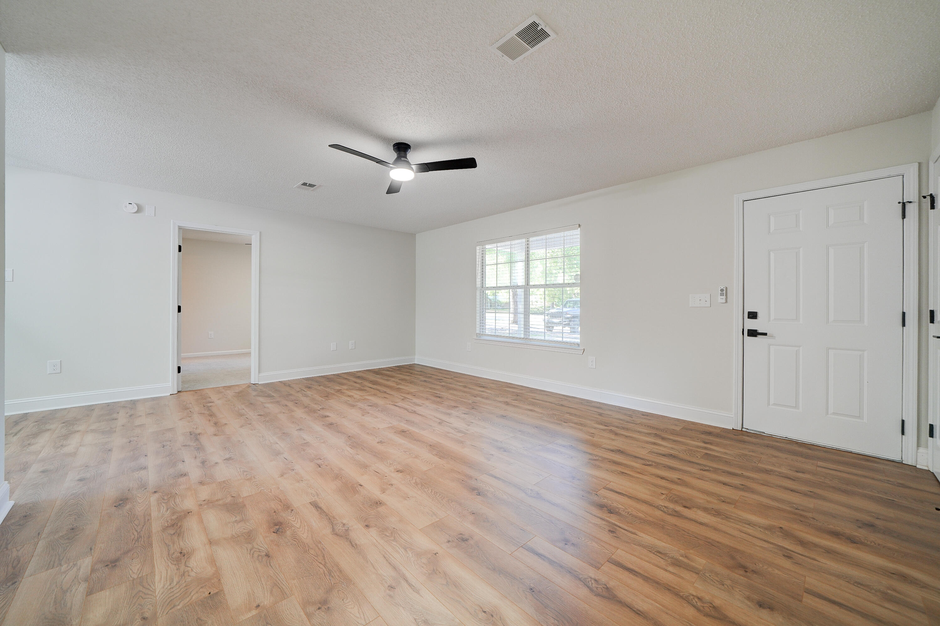 487 Woodlawn Road Freeport, FL 32439 - Photo 10 of 24 untitled-91