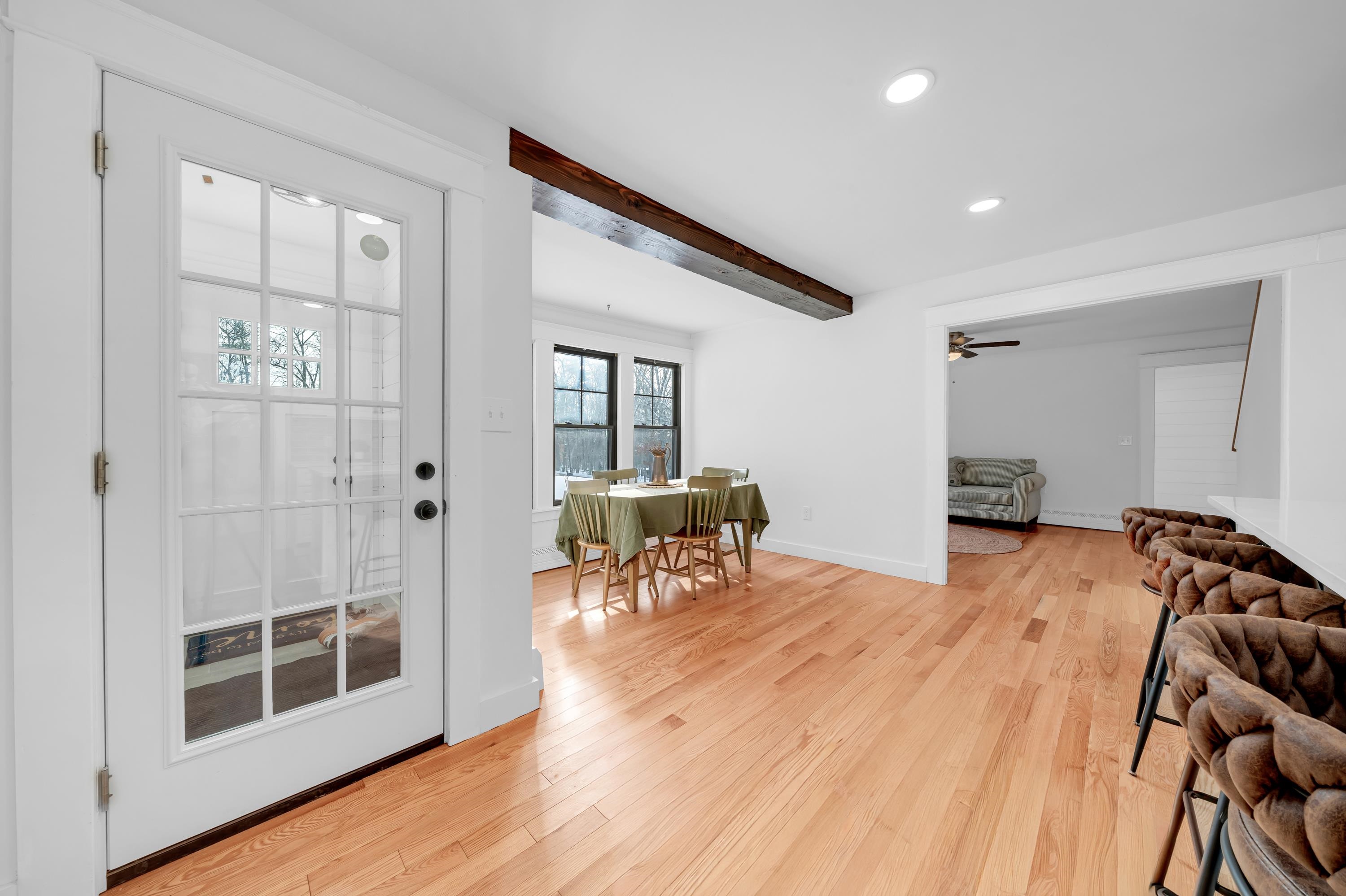 315 Hackett Hill Road Hooksett, NH 03106 - Photo 16 of 54