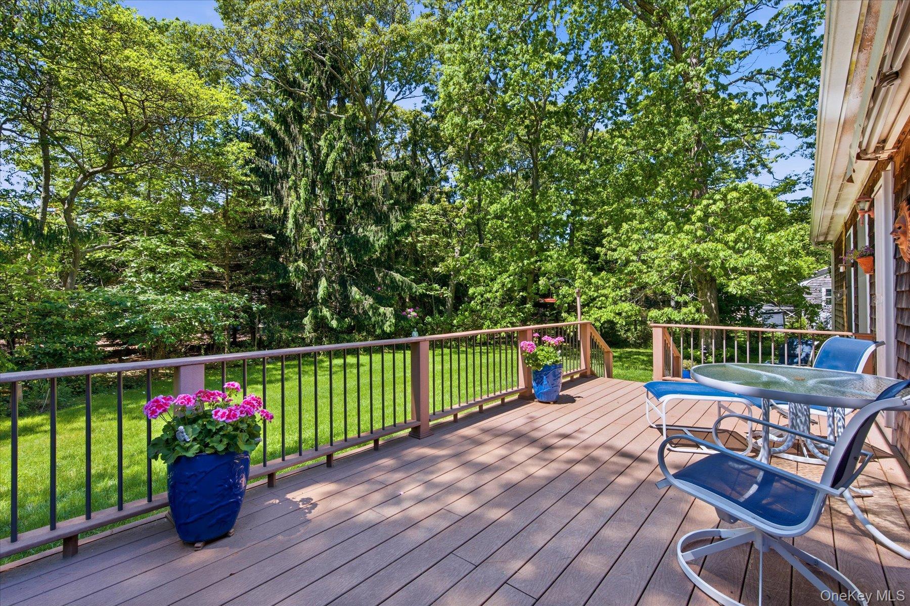34 Water Hole Road East Hampton, NY 11937 - Photo 20 of 32