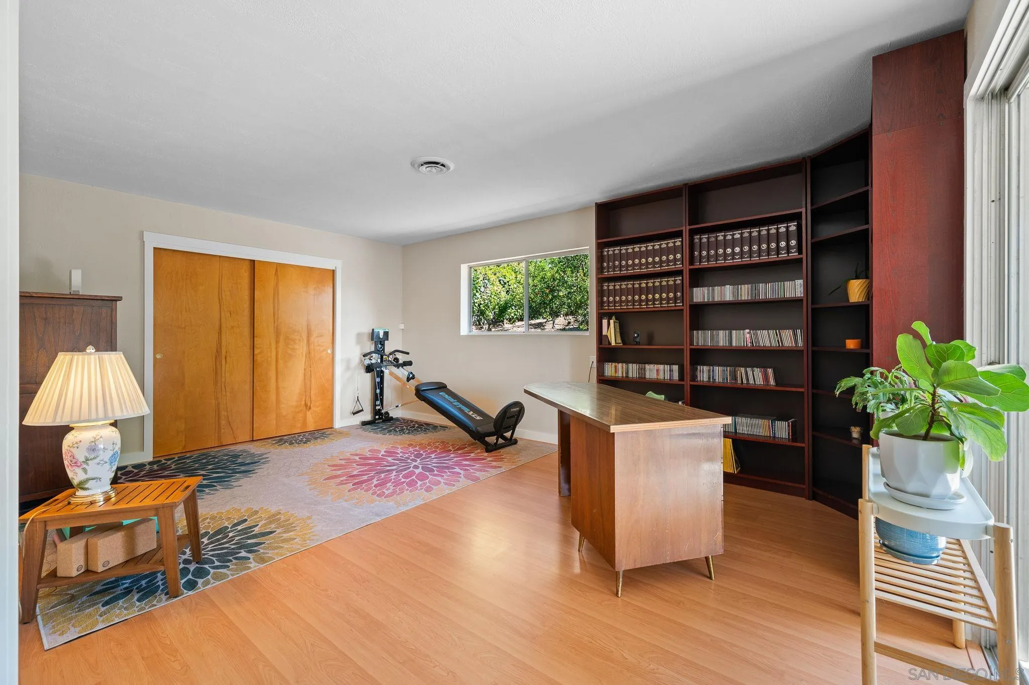 3958 Kenwood Drive Spring Valley, CA 91977 - Photo 14 of 24 3rd bedroom. Original Birch bifold doors are available.