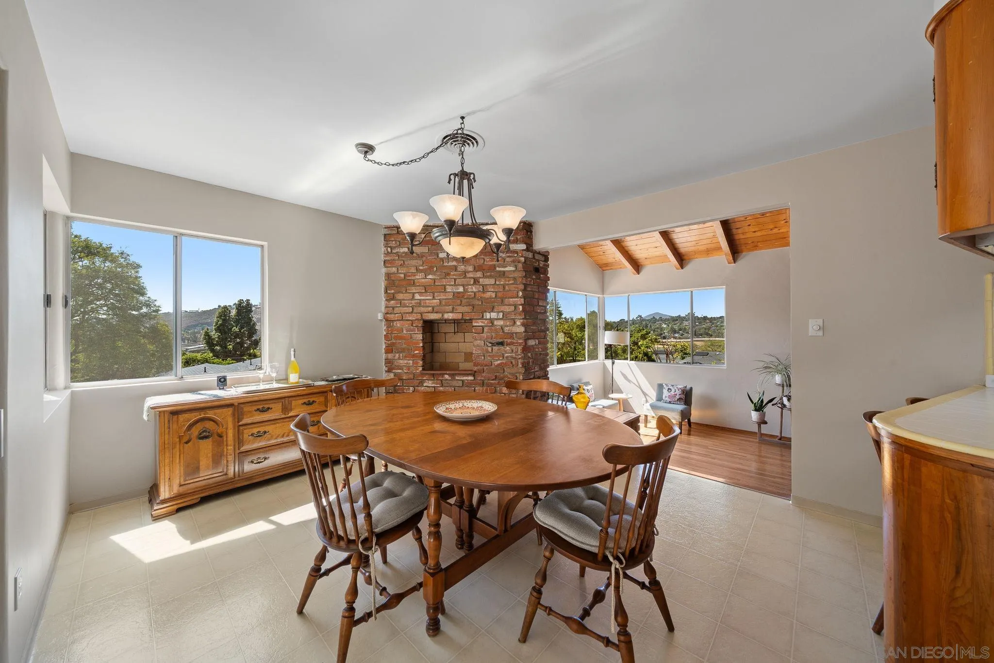 3958 Kenwood Drive Spring Valley, CA 91977 - Photo 5 of 24 Dining Room