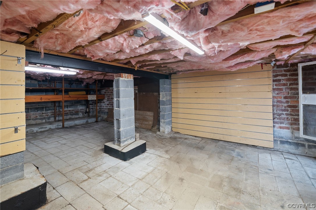 1818 Bloomfield Road Richmond, VA 23225 - Photo 44 of 45 a view of a garage