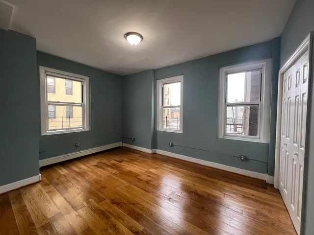 $2,800 | 165 Beach 116th Street, Unit 2 | Rockaway Park