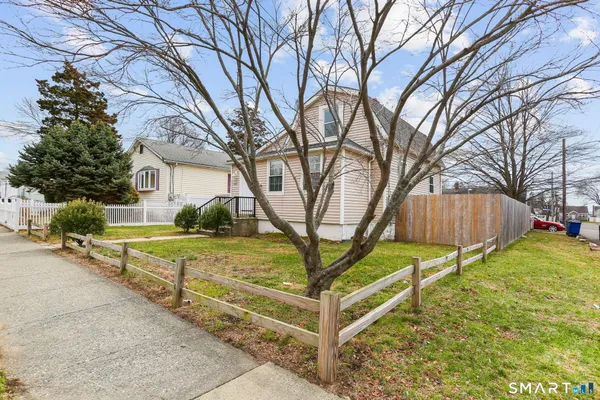 $329,900 | 209 Trumbull Avenue, Bridgeport, CT 06606