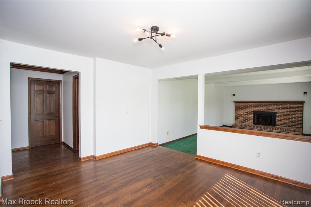 1772 North Kilburn Road Rochester Hills, MI 48306 - Photo 18 of 49
