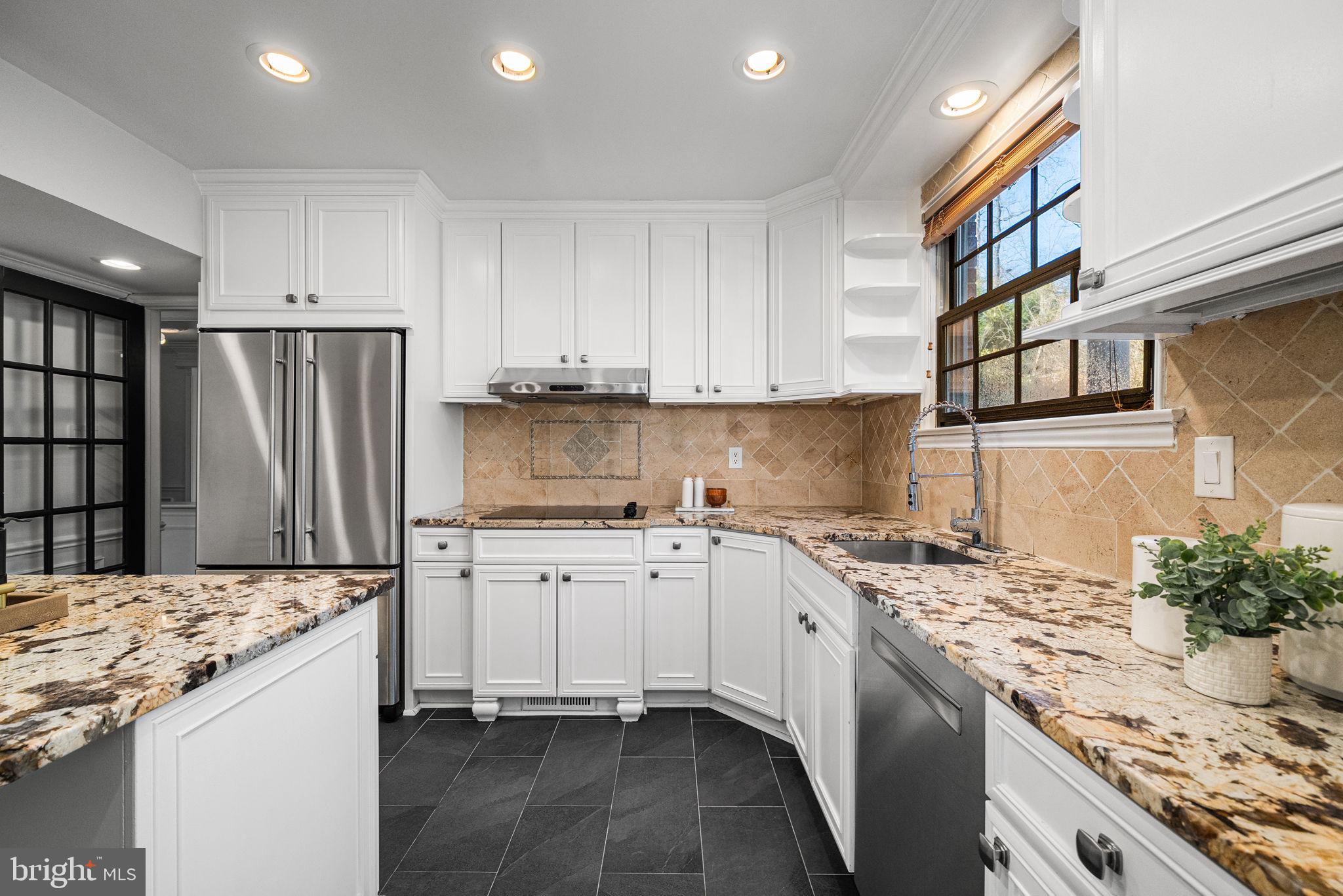 7305 Fort Hunt Road Alexandria, VA 22307 - Photo 21 of 43 Gallery Image 21