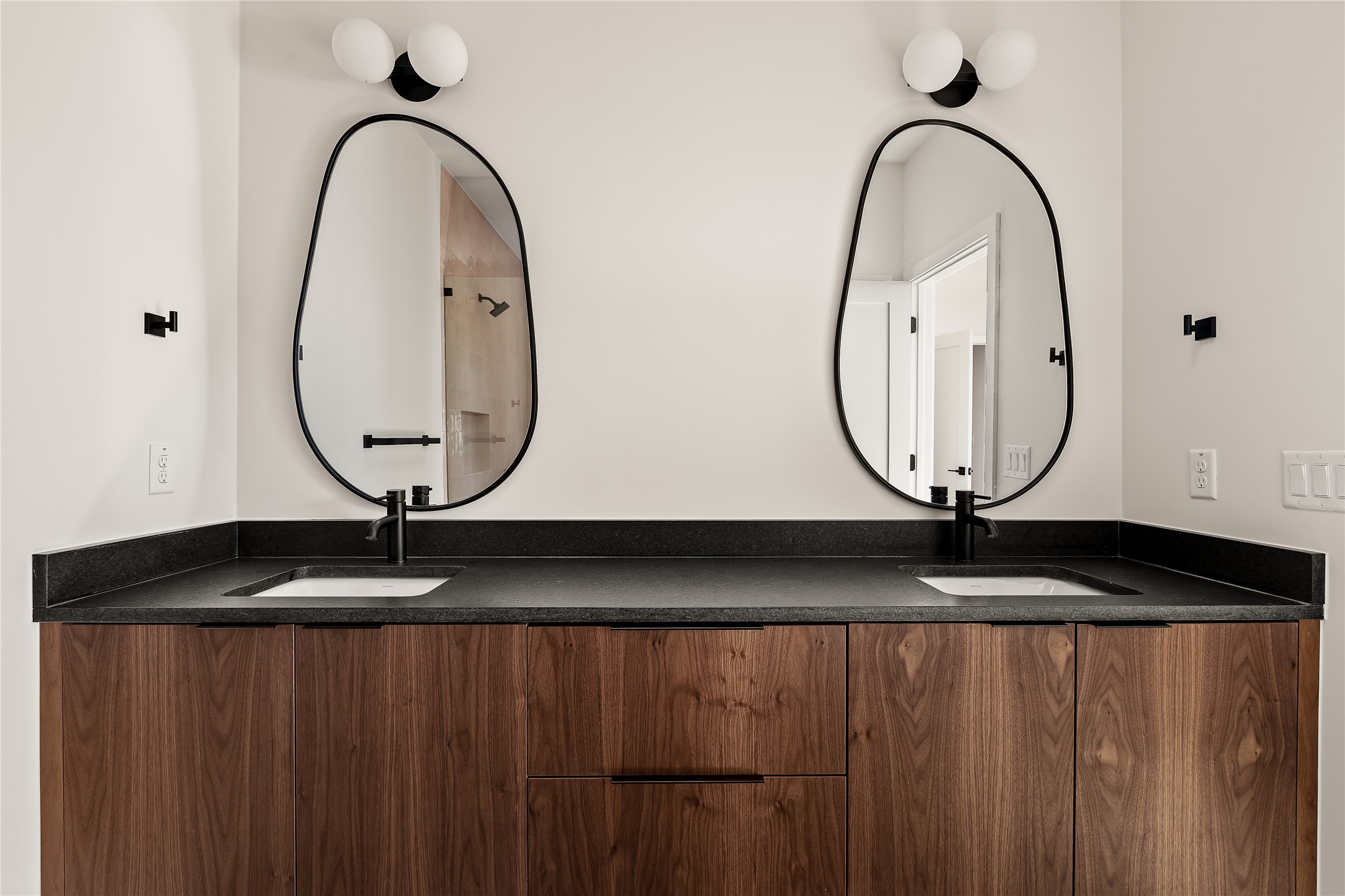 3412 Gonzales Street, Unit 1 Austin, TX 78702 - Photo 23 of 31