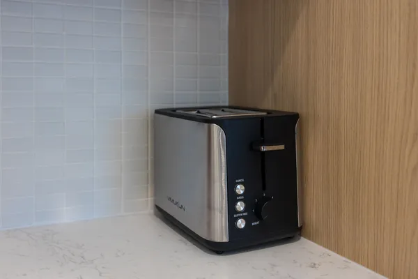 $6,995 | 635 7th Avenue South, Unit 302, Nashville, TN 37203