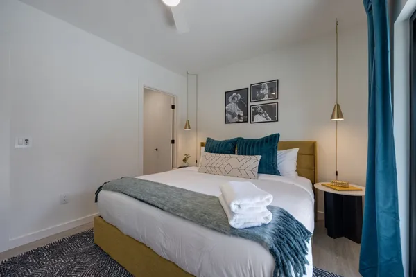 $6,995 | 635 7th Avenue South, Unit 302, Nashville, TN 37203