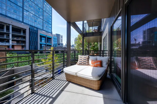 $6,995 | 635 7th Avenue South, Unit 302, Nashville, TN 37203