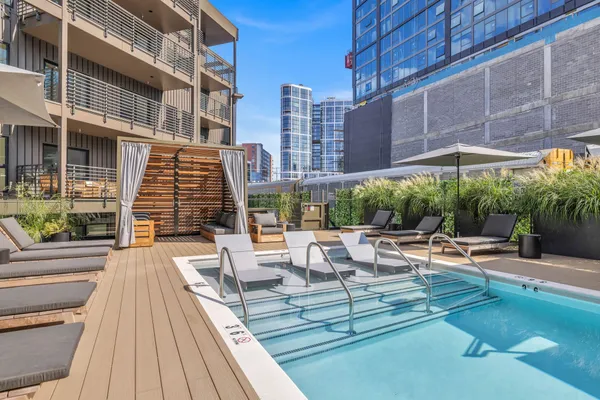 $6,995 | 635 7th Avenue South, Unit 302, Nashville, TN 37203