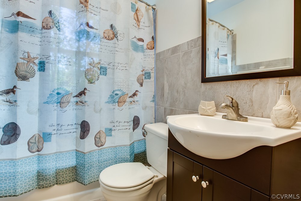 1611 Foster Road Richmond, VA 23226 - Photo 8 of 25 Gallery Image 8
