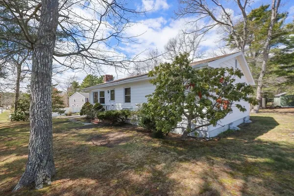 $525,000 | 49 Onset Avenue, Buzzards Bay, MA 02532