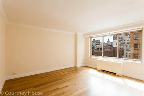 $5,825 | 55 West 14th Street, Unit 9K | Flatiron