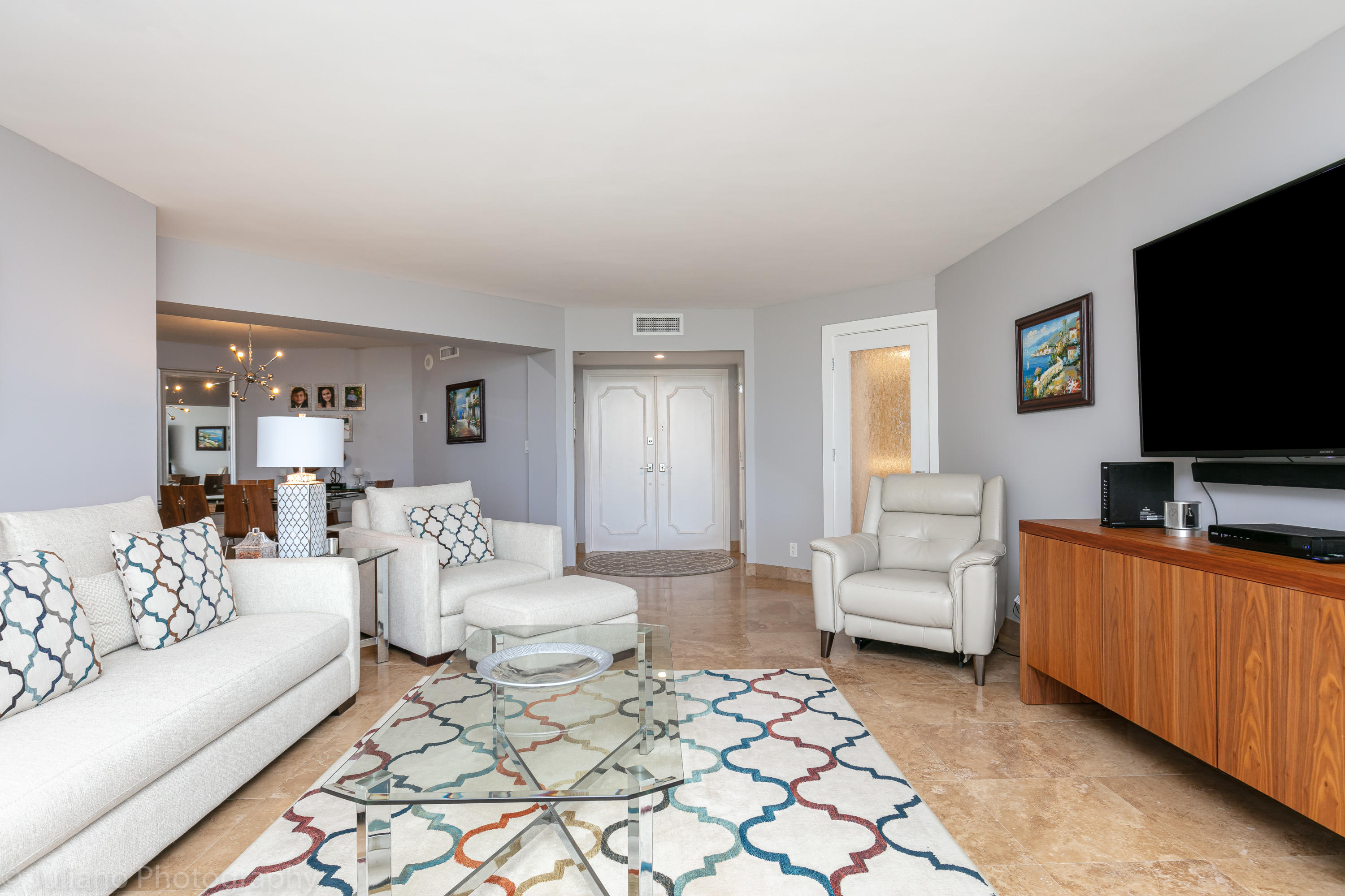 500 South Ocean Boulevard, Unit 304 Boca Raton, FL 33432 - Photo 4 of 28 Family Room