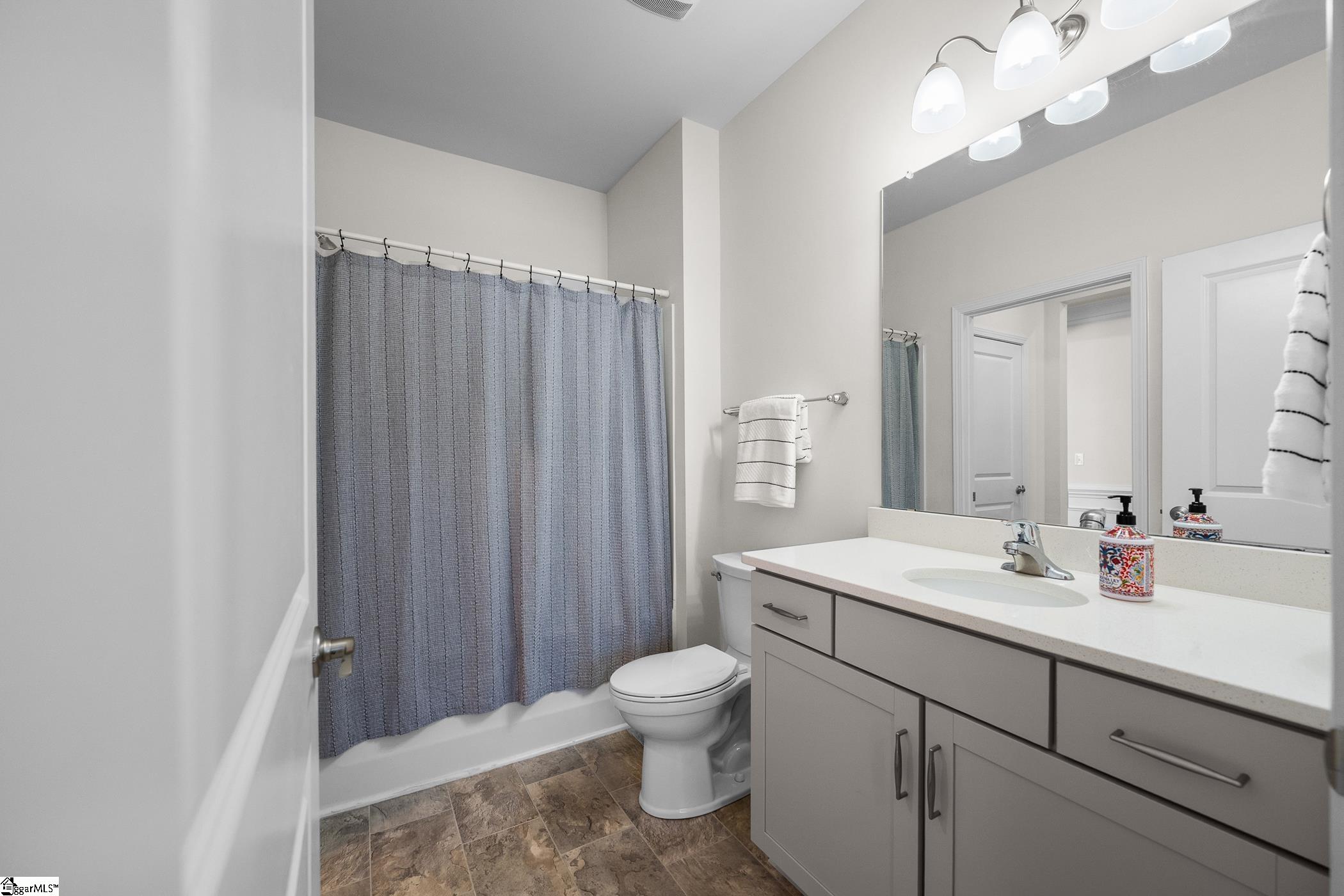 200 Chippy Road Greer, SC 29650 - Photo 6 of 37