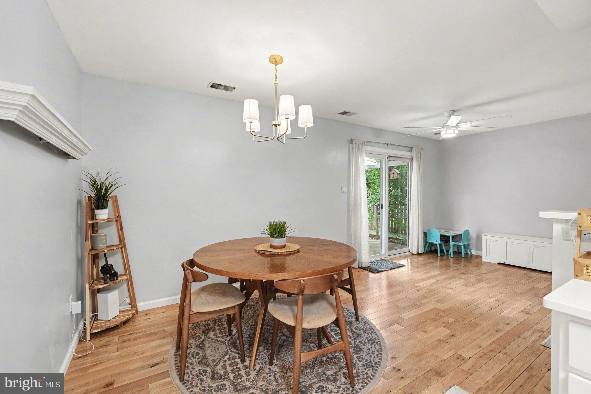 8853 Olde Mill Run Road Manassas, VA 20110 - Photo 9 of 29 Bright dining space with natural light.