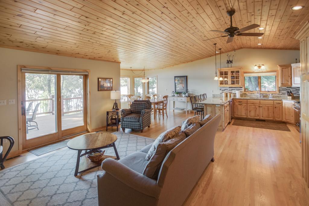 8895 Ossawinnamakee Road Breezy Point, MN 56472 - Photo 13 of 39 Gallery Image 13