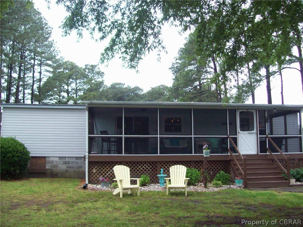 353 Henry's Road Hudgins, VA 23076 - Photo 3 of 44